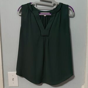 Elegant Green Loft Sleeveless Top